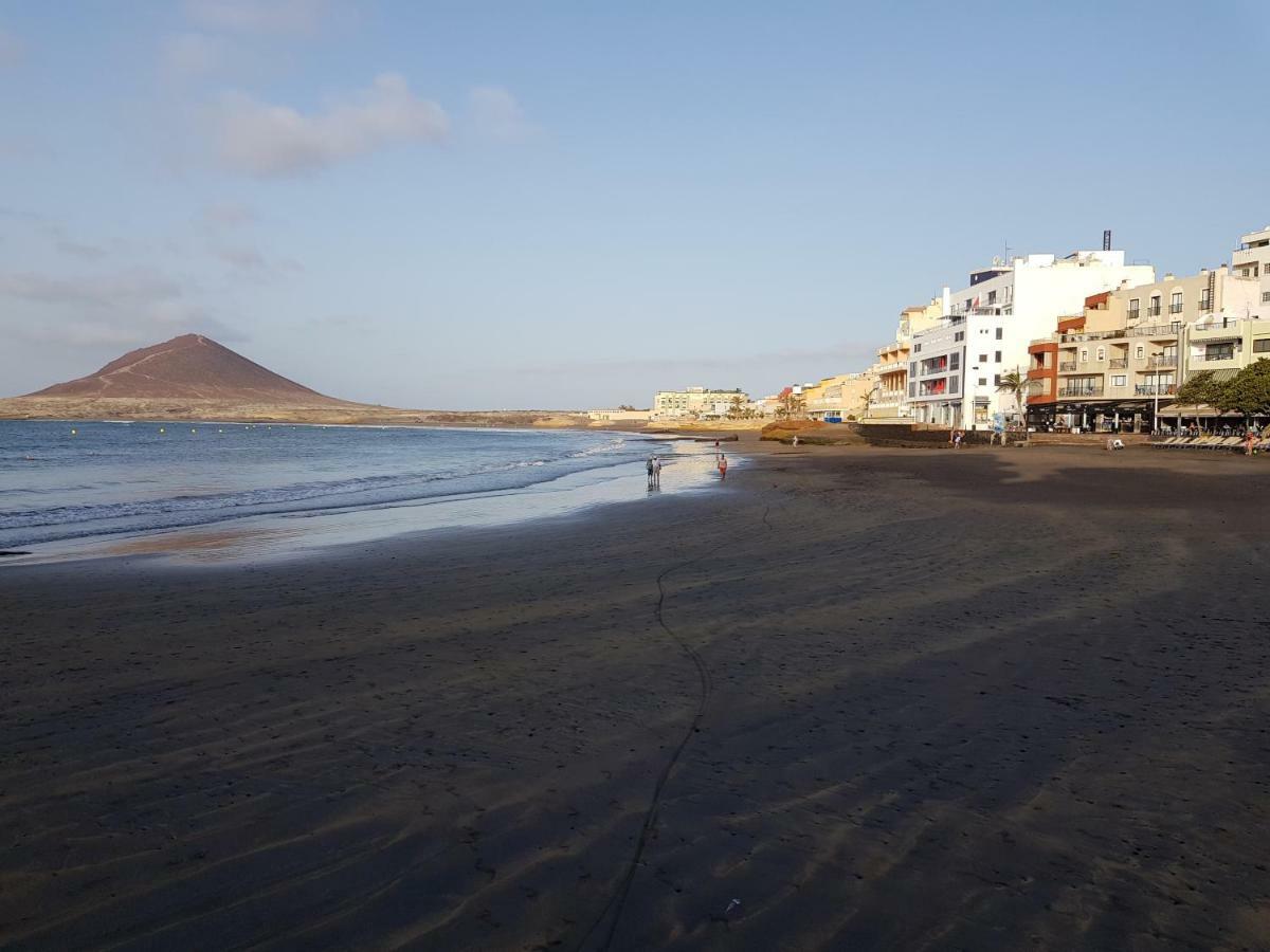 Alquilaencanarias-Medano Los Martines Beachfront A เอลเมดาโน ภายนอก รูปภาพ